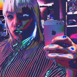 Meet your Posher, Nelly